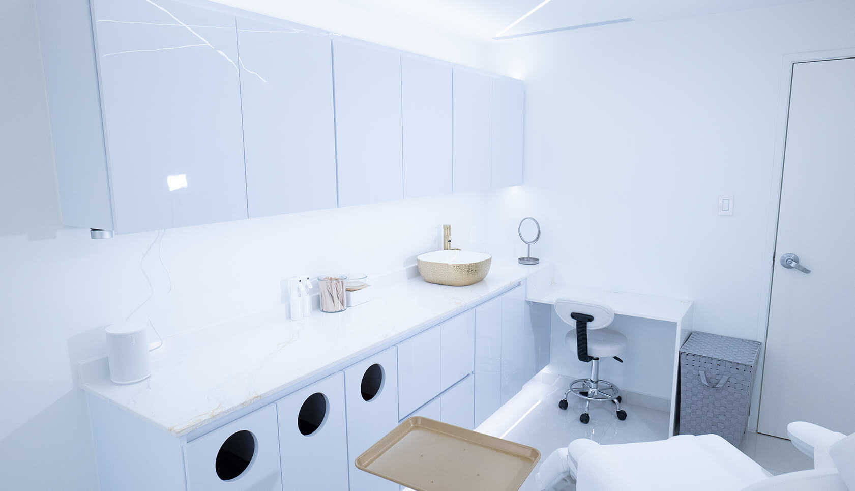 Alora Aesthetic Clinic - Enero 20235